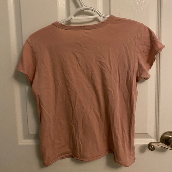 Pink cropped def leopard t shirt - Picture 2 of 5